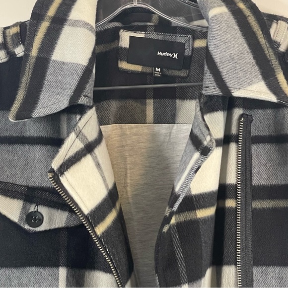 Hurley Plaid Peacoat full zip size Medium black and white lined jacket - Picture 7 of 7